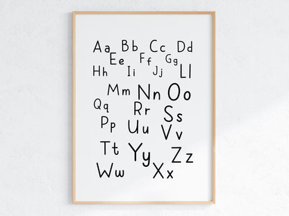 Poster  per bambini da stampare con  Alfabeto Lettere Maiuscole e Minuscole