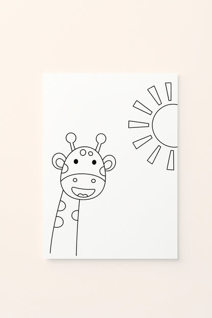 Poster educativo per bambini in bianco e nero da colorare con giraffa e sole, su delicato sfondo rosato.