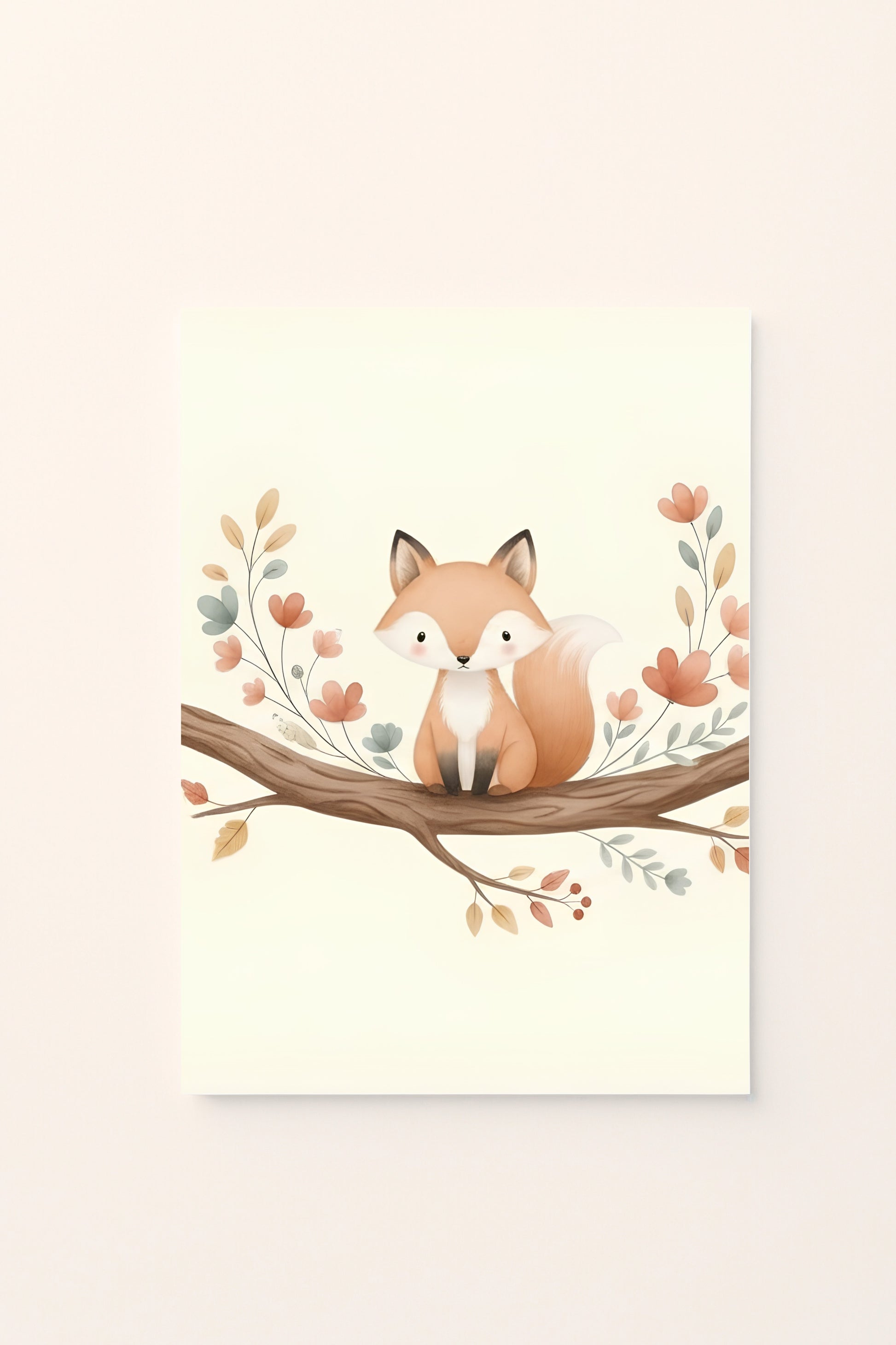 Poster per bambini con volpe illustrata su un ramo circondato da foglie e piccoli elementi autunnali, presentato su sfondo rosato.