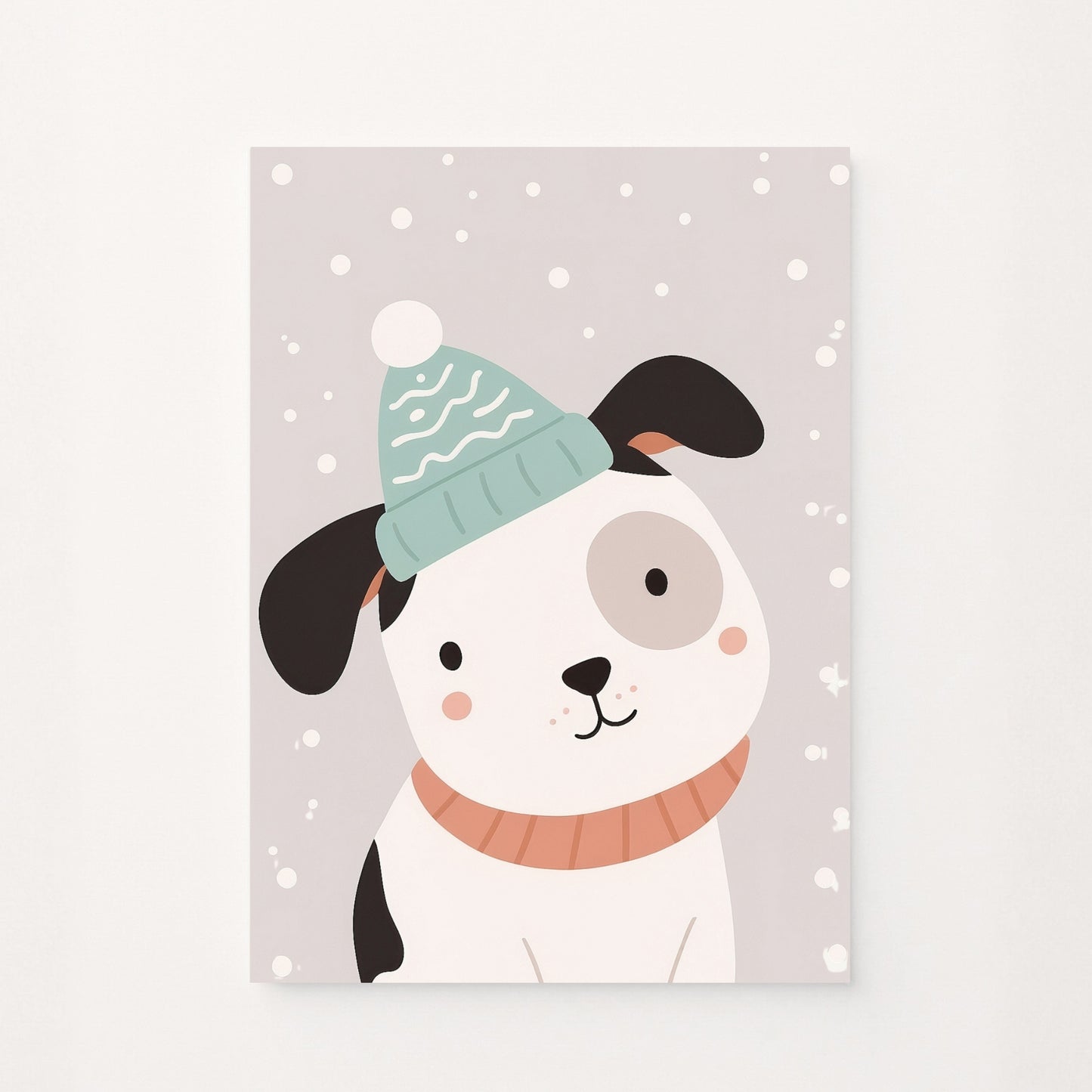 Poster decorativo per bambini con un cagnolino invernale con cappello su sfondo grigio innevato. Design dolce e rassicurante.
