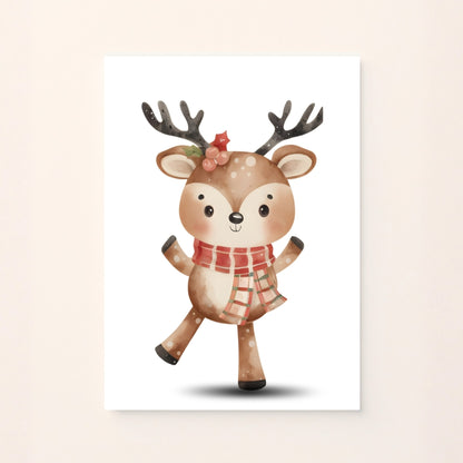Poster natalizio in acquerello con una dolce renna e agrifoglio tra le corna su sfondo rosato, perfetto per decorare la cameretta in modo caldo e festoso.