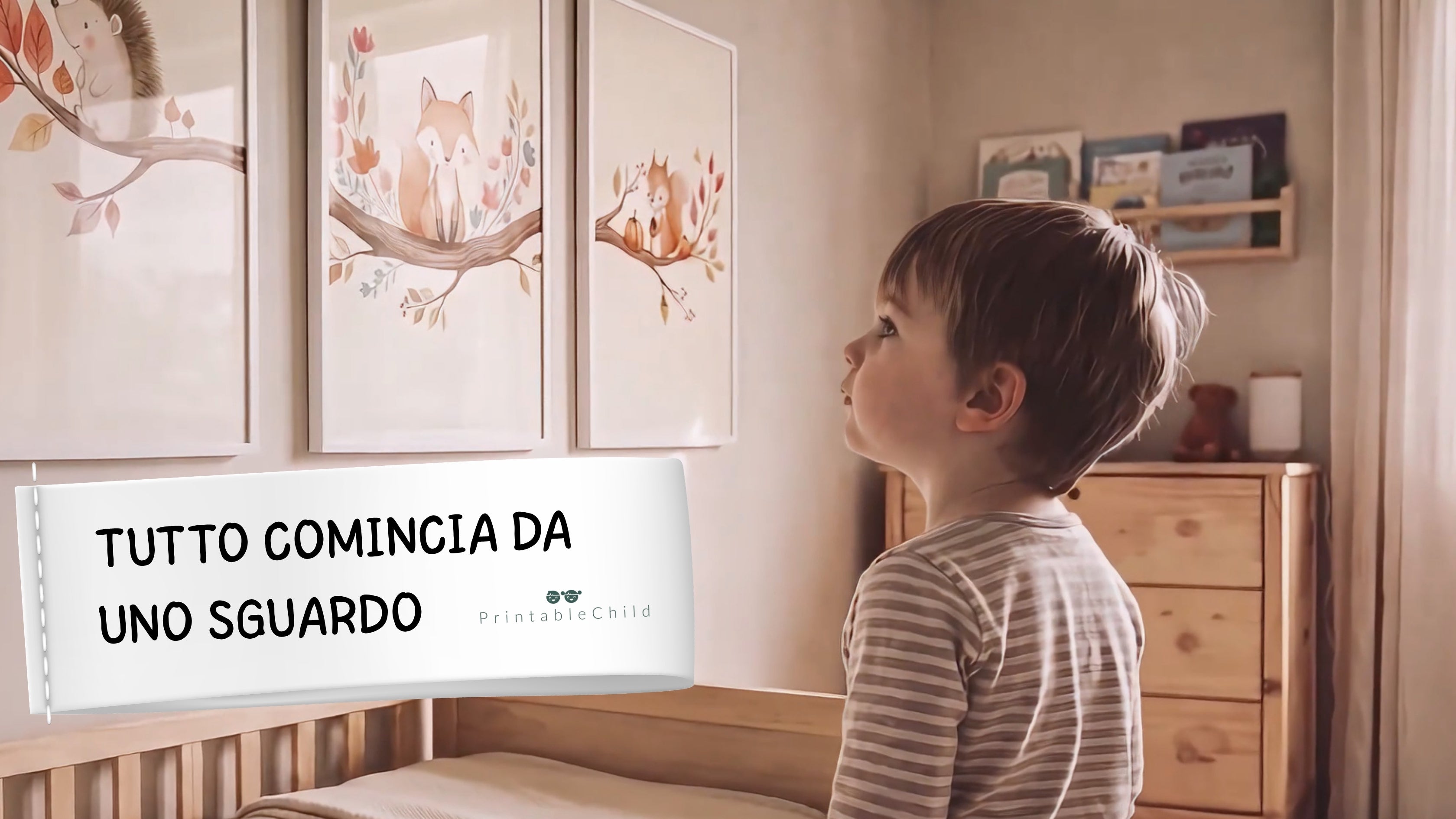 Carica il video: Bambino che osserva poster illustrati nella sua cameretta – video di presentazione di PrintableChild